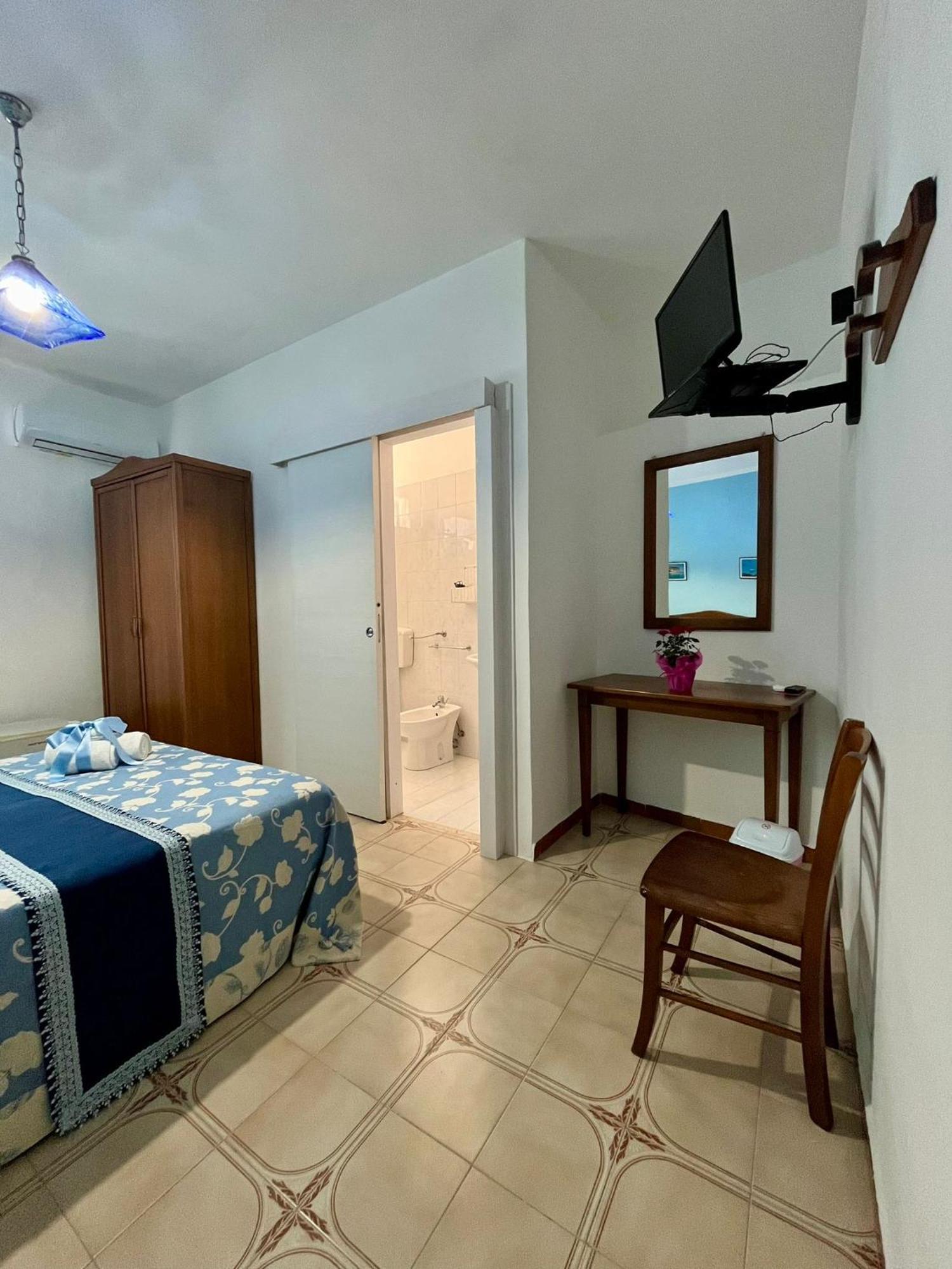 Hotel Giglio LMP Екстериор снимка