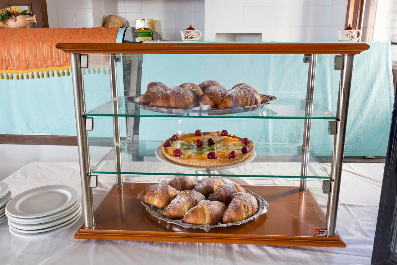 Hotel Giglio LMP Екстериор снимка